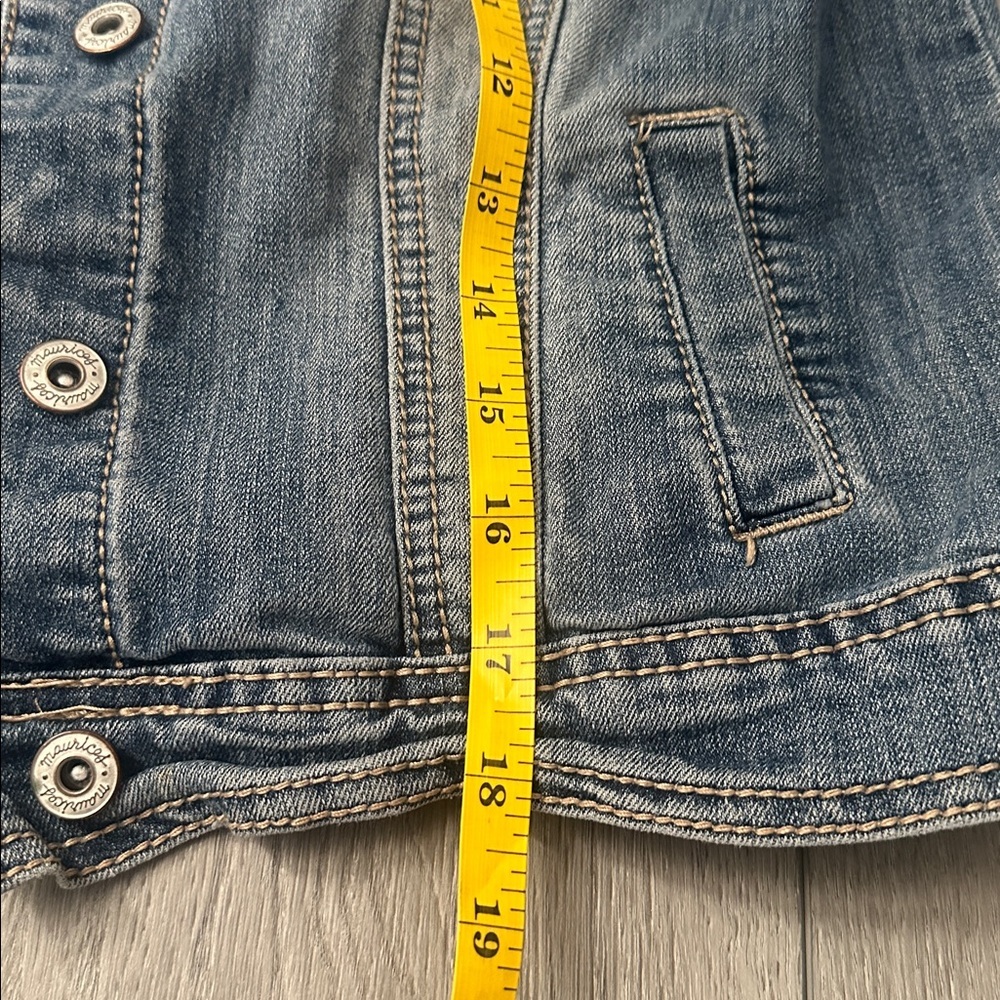 Maurices Classic Blue Jean Jacket size Small - Picture 9 of 9